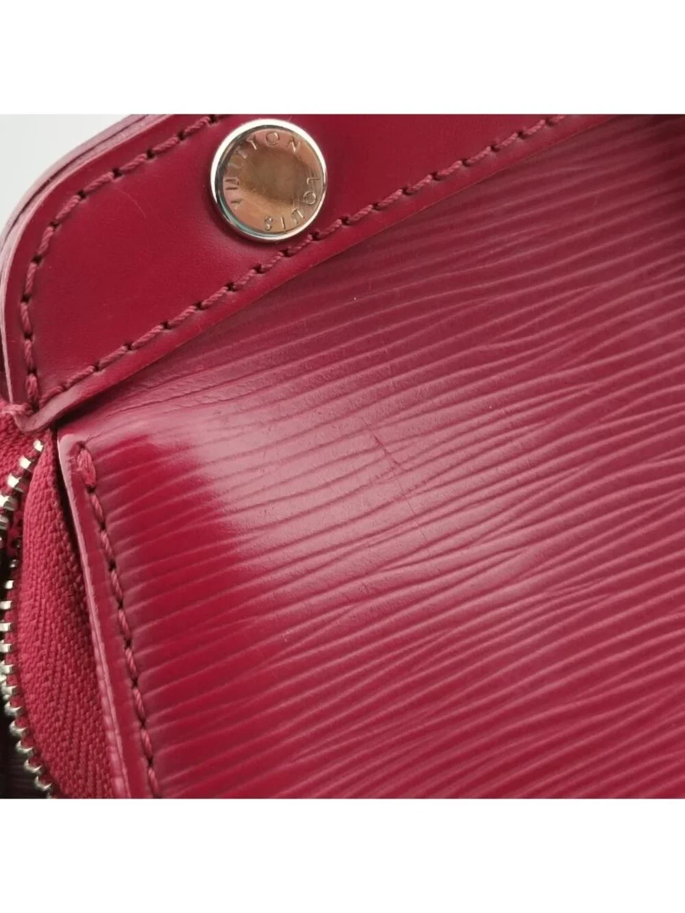 Louis Vuitton Blair MM Carmine Epi Handbag